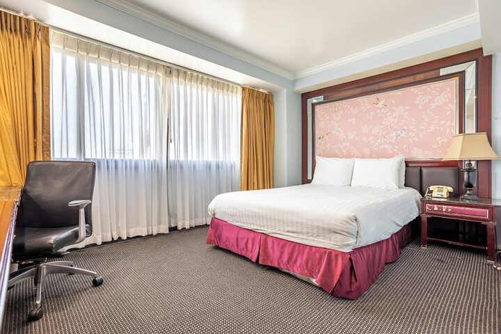 Room 20 of 87