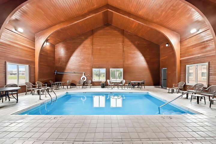Pool 8 of 61