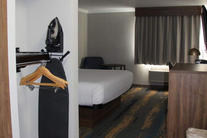 Room 88 of 97