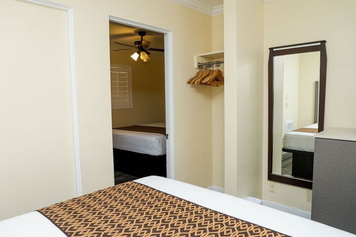 Room 141 of 155