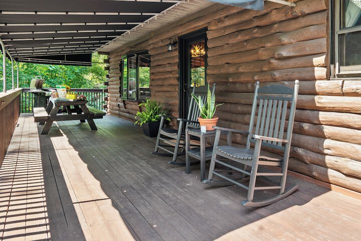 The Lodge at Tunkhannock Creek