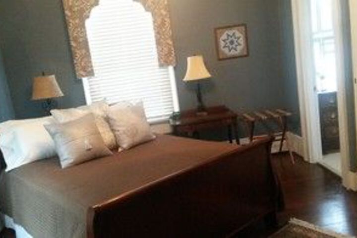 The Ashford Inn