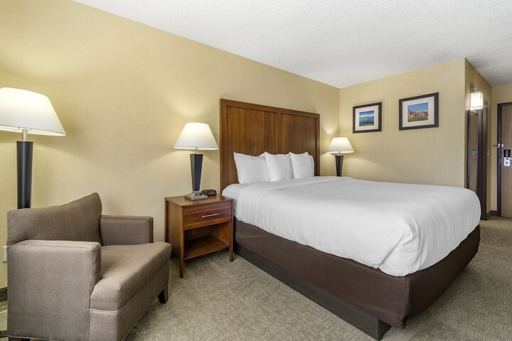 Room 21 of 27