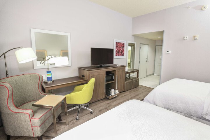 Room 15 of 28