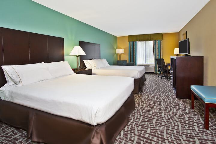Room 20 of 34