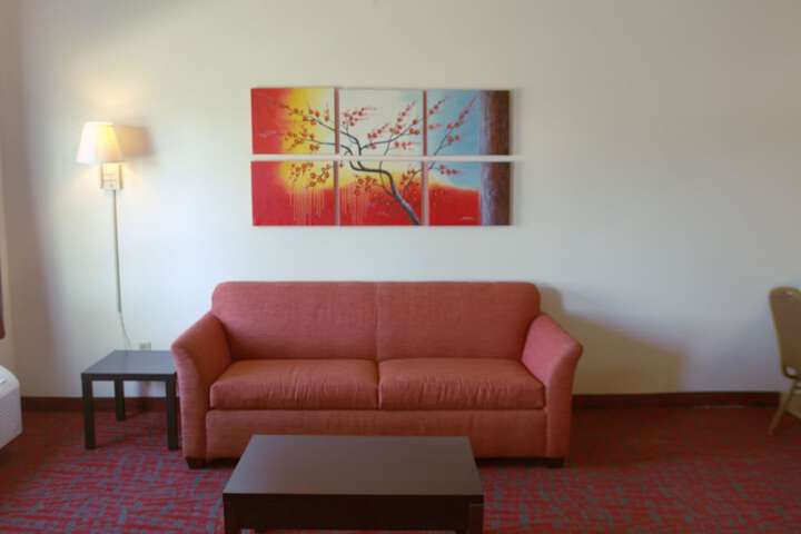 Room 11 of 14