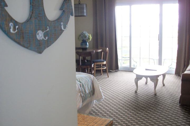 Room 19 of 109