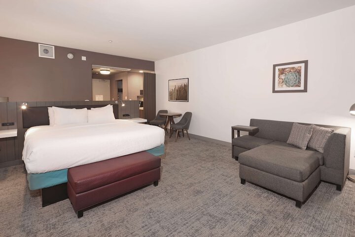 Hilton Garden Inn Chandler Downtown
