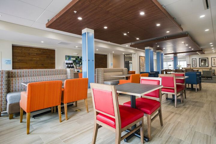 Holiday Inn Express & Suites Southaven Central - Memphis by IHG