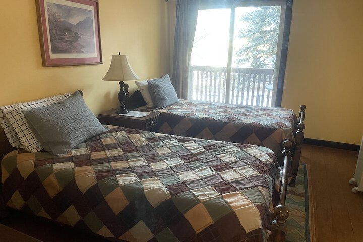 Room 9 of 15