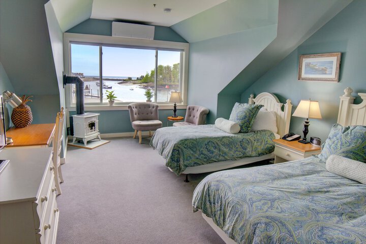 Room 20 of 133