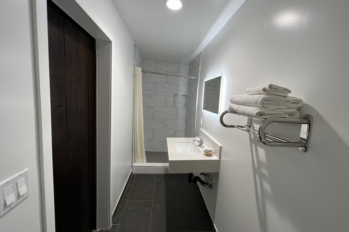 Room 18 of 20