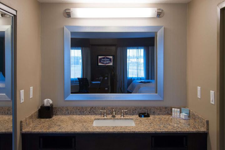 Room 52 of 88