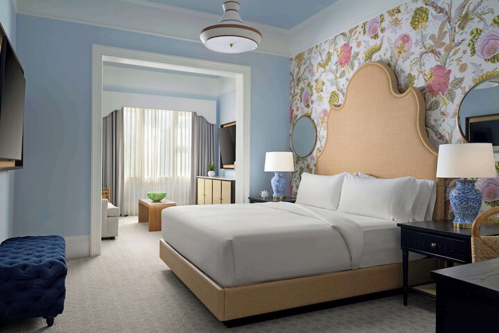 Room 72 of 162