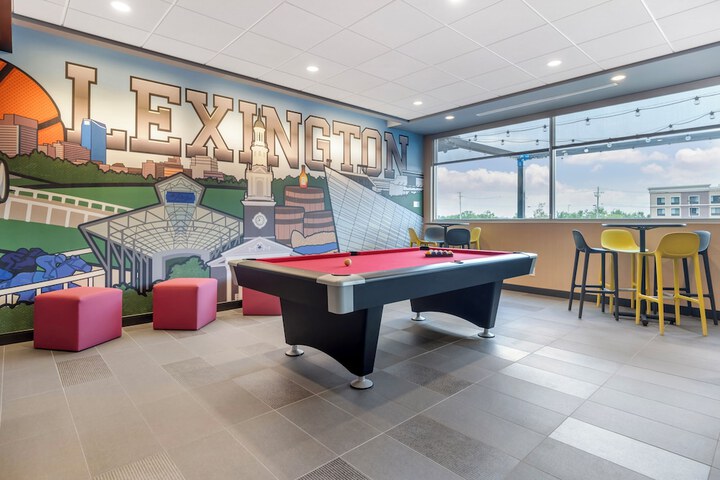 Hotel Interior 5 of 21