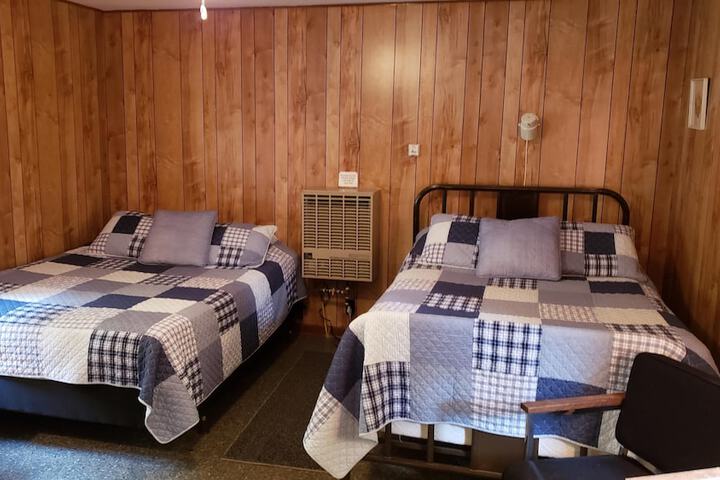 Room 163 of 215