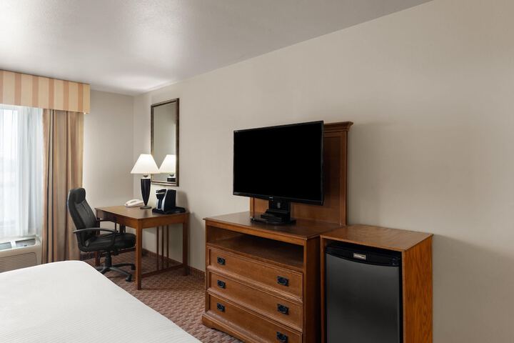 Baymont Inn and Suites by Wyndham Sturgis