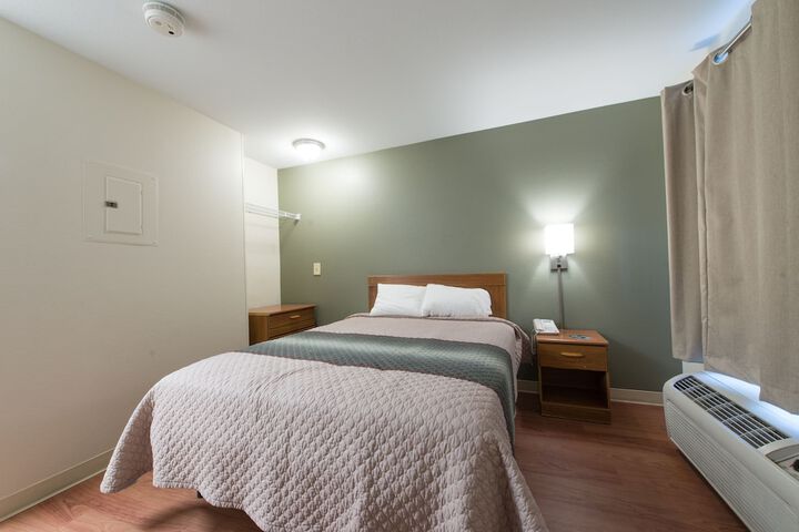 Room 18 of 24