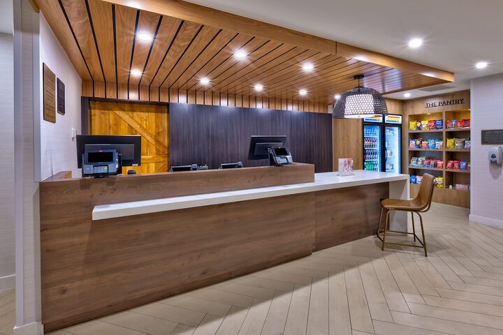 Hotel 4 of 29