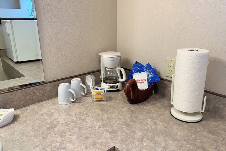 Breakfast/Coffee Service 124 of 135