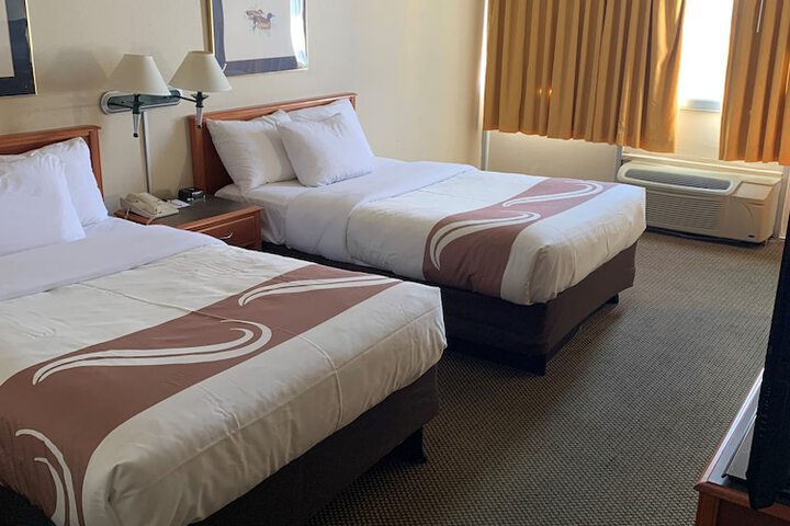 Room 34 of 55