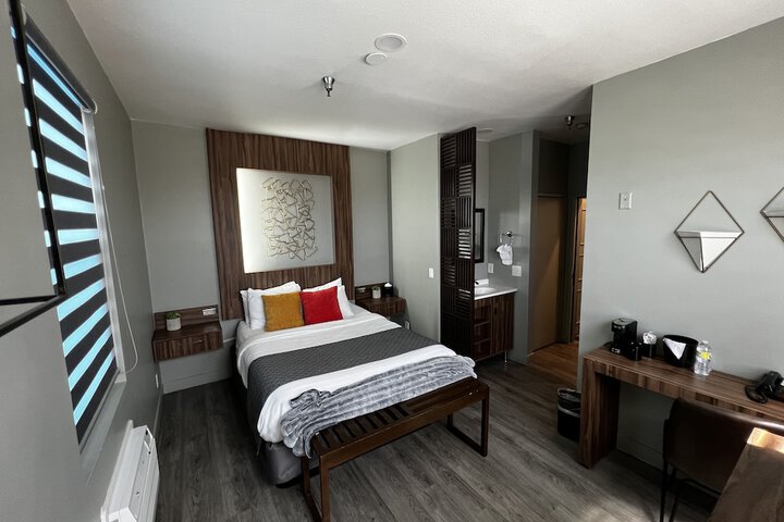Room 15 of 63