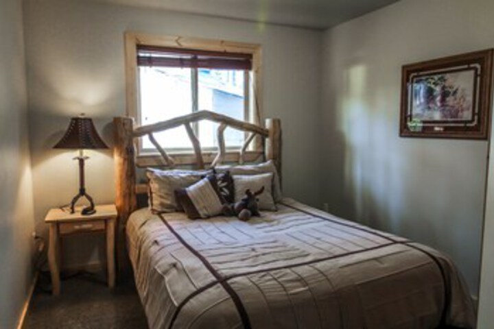 Hereford Cabin 693 - Five Bedroom Home