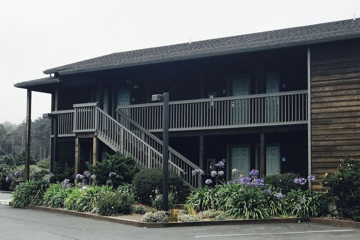Hotel 3 of 50