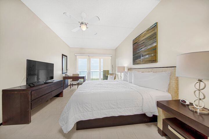 Peninsula Island Resort & Spa - Beach Front Property at South Padre Island