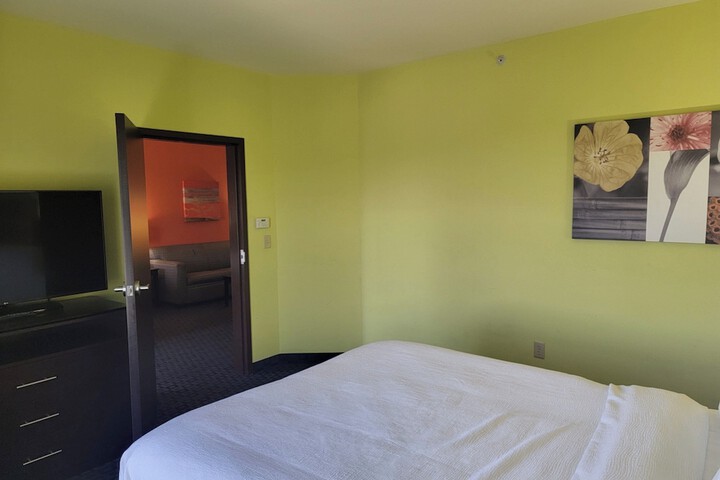 Holiday Inn Garland by IHG