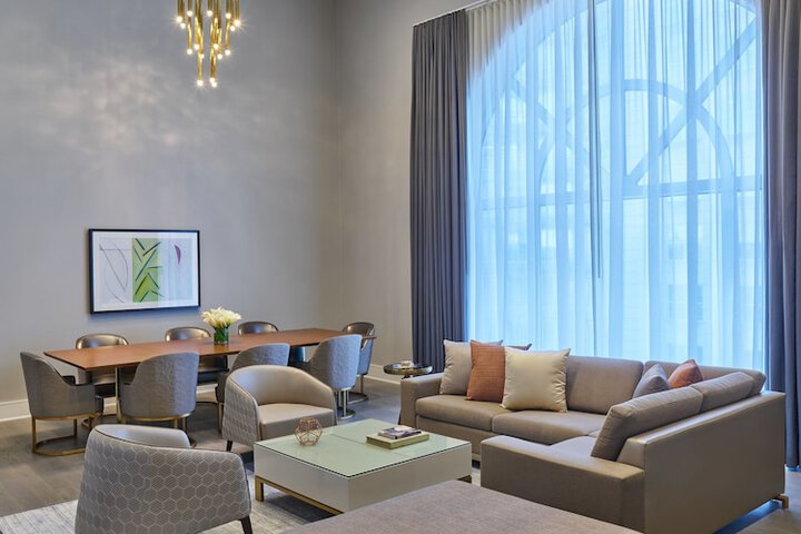 Hotel Crescent Court