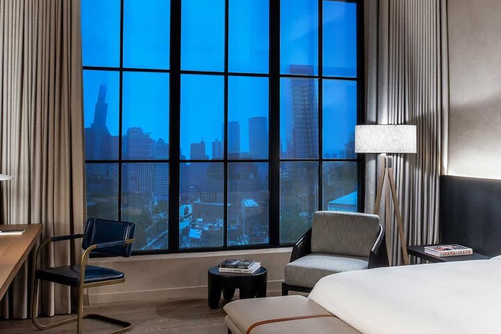Room 21 of 43