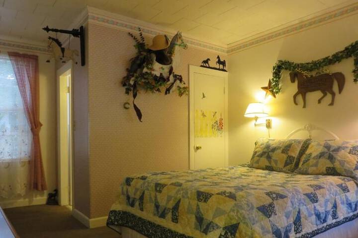 Room 31 of 65
