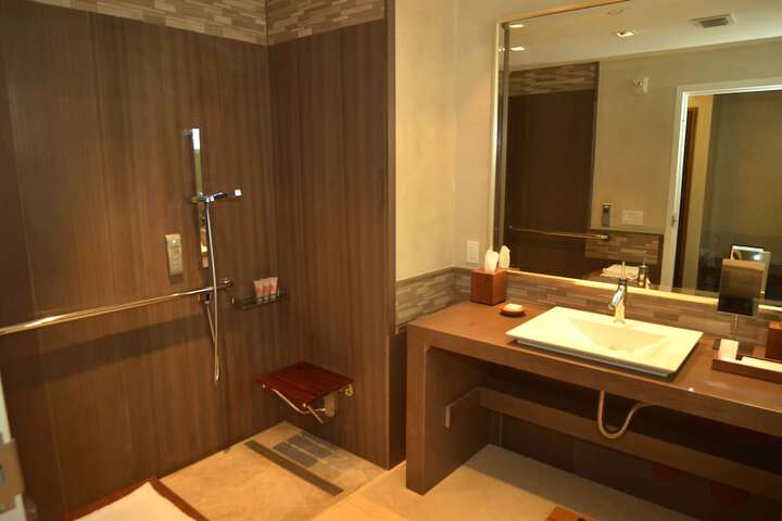 Royal Blues Hotel