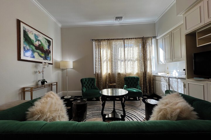 Room 15 of 47