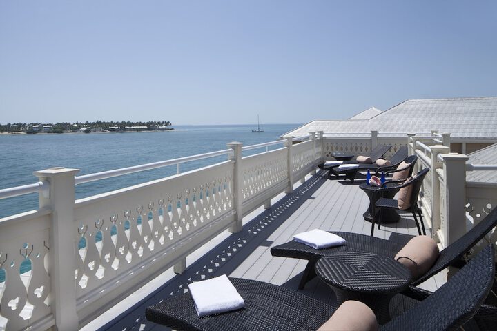 Pier House Resort & Spa