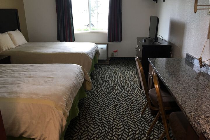 Room 7 of 14