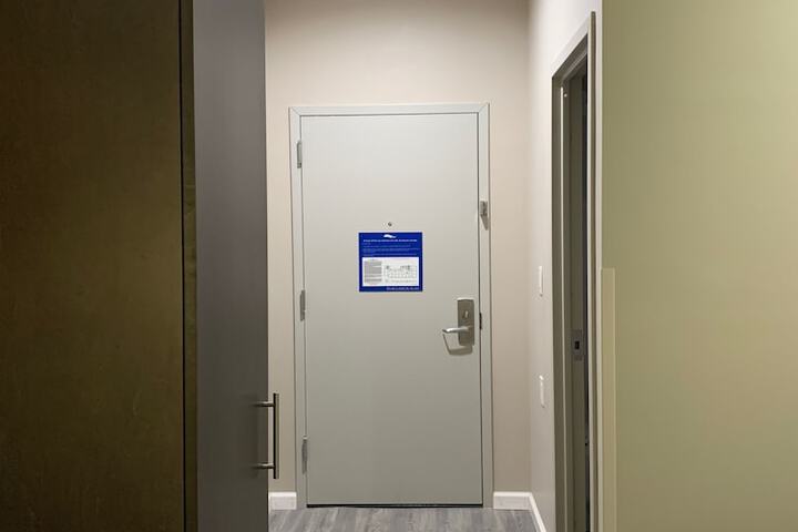 Room 16 of 26
