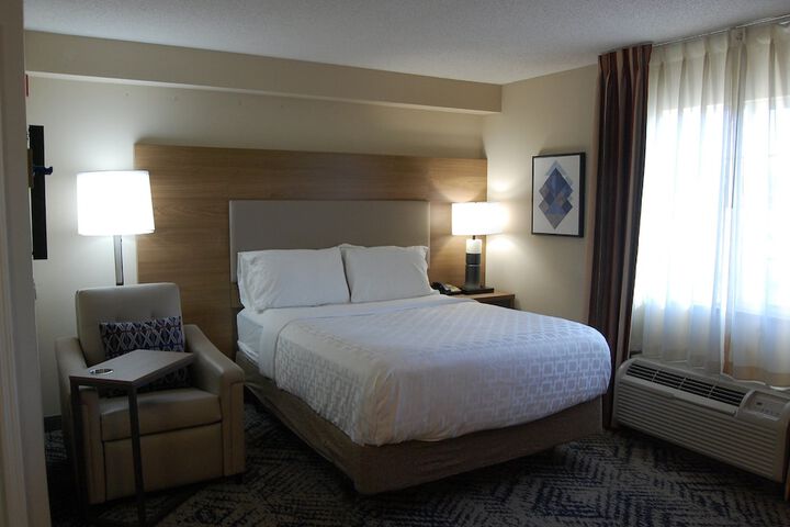 Room 19 of 51