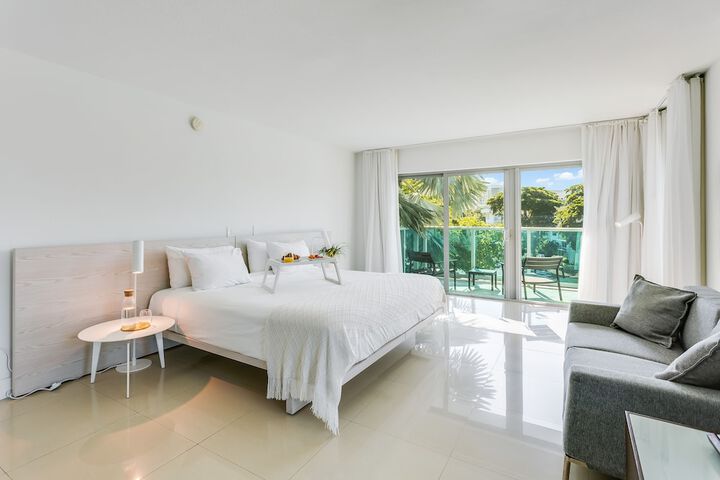 Beach Haus Bal Harbour