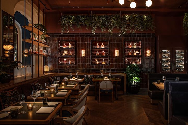Dining 139 of 162