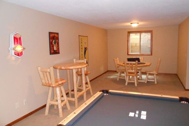 Room 143 of 230