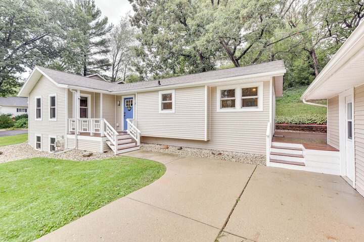 Family-friendly Twin Lakes Home Near Lake Mary!