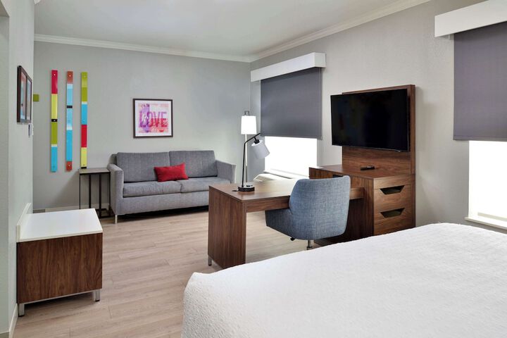 Hampton Inn & Suites Greenville