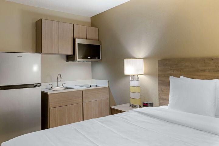 Room 15 of 21