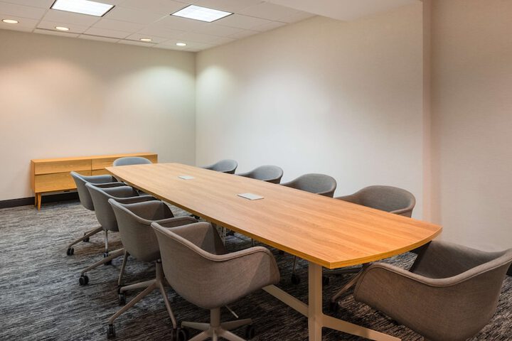 DoubleTree by Hilton Newark Penn Station