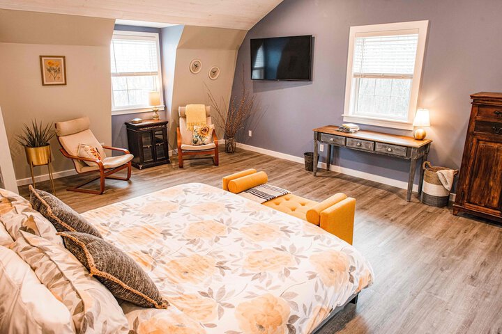 Room 14 of 80