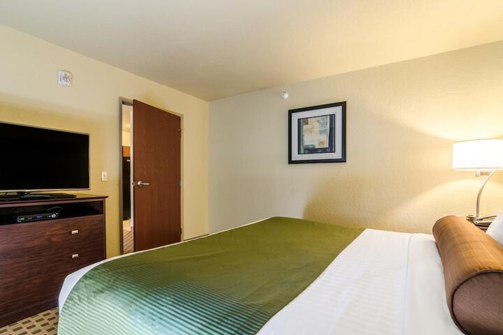 Room 81 of 111