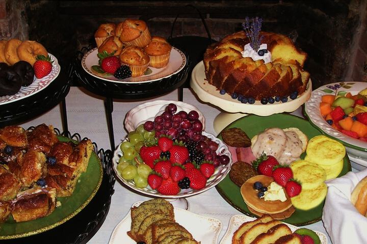 Breakfast/Coffee Service 32 of 70