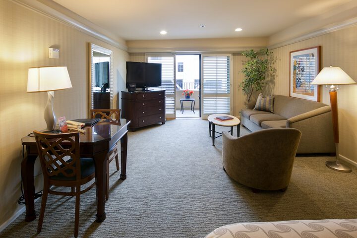 Room 15 of 44